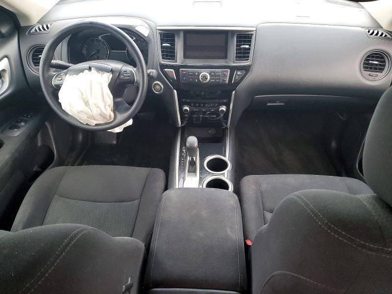 2016 Nissan Pathfinder s