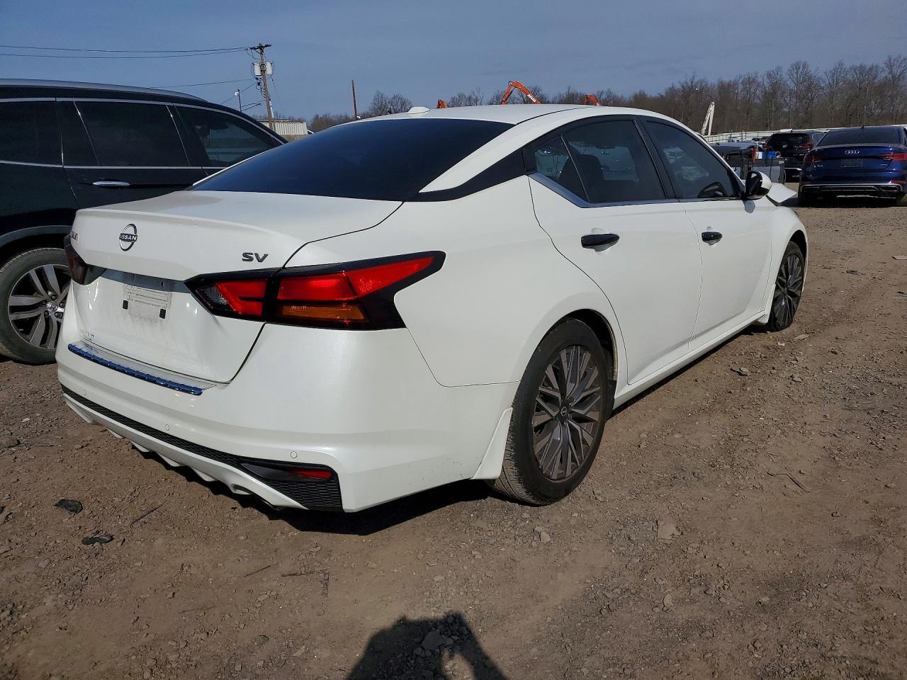 2023 Nissan Altima 2.5 sv