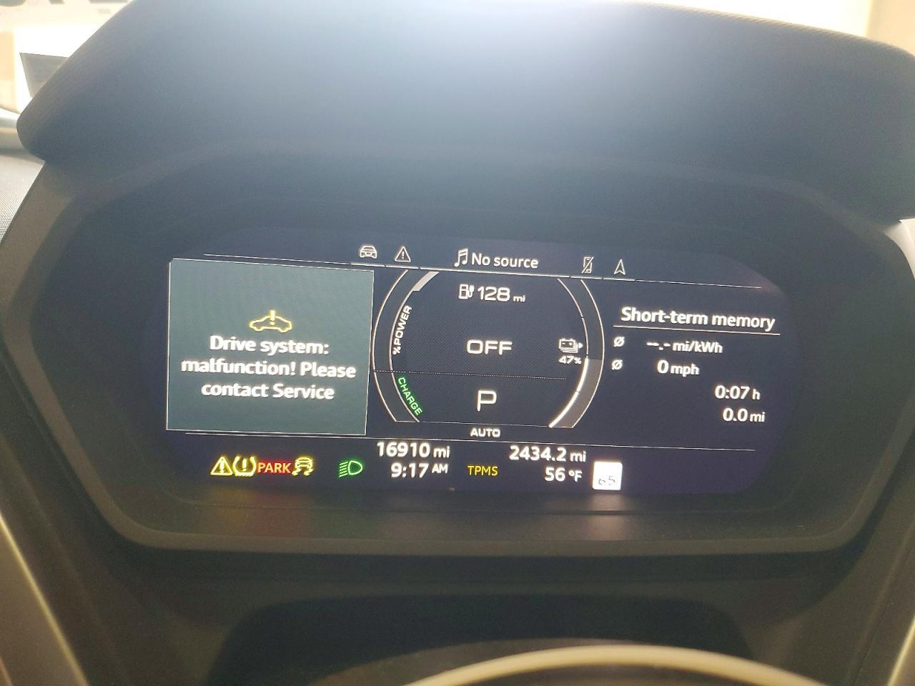 2024 Audi Q4 E-tron Premium Plus
