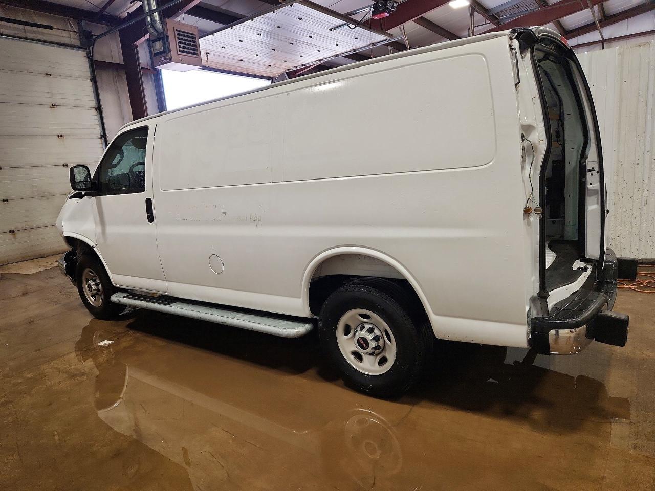 2025 GMC Savana G2500