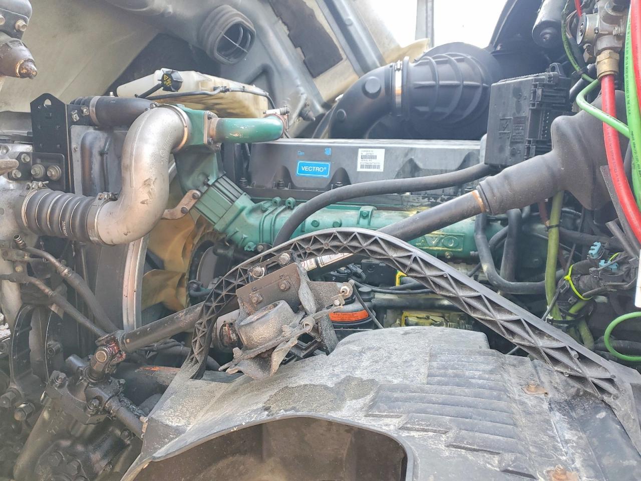 2011 Volvo VN VNL