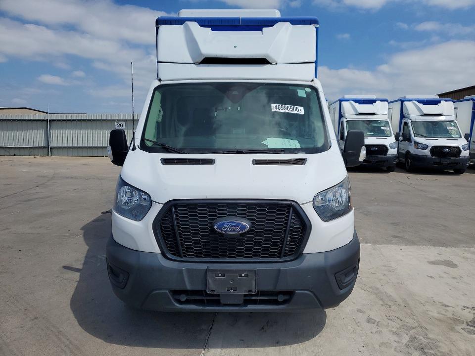 2022 Ford Transit Delivery Truck