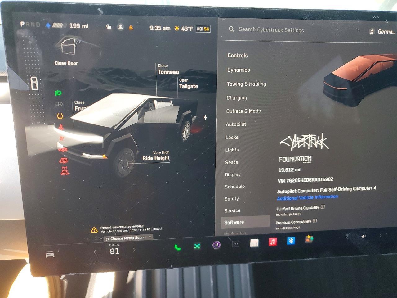 2024 Tesla Cybertruck