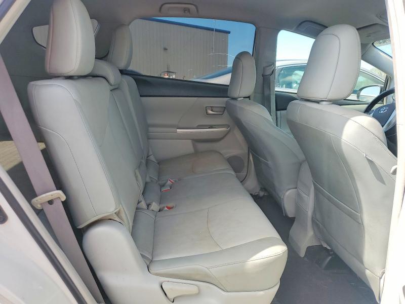 2013 Toyota Prius v