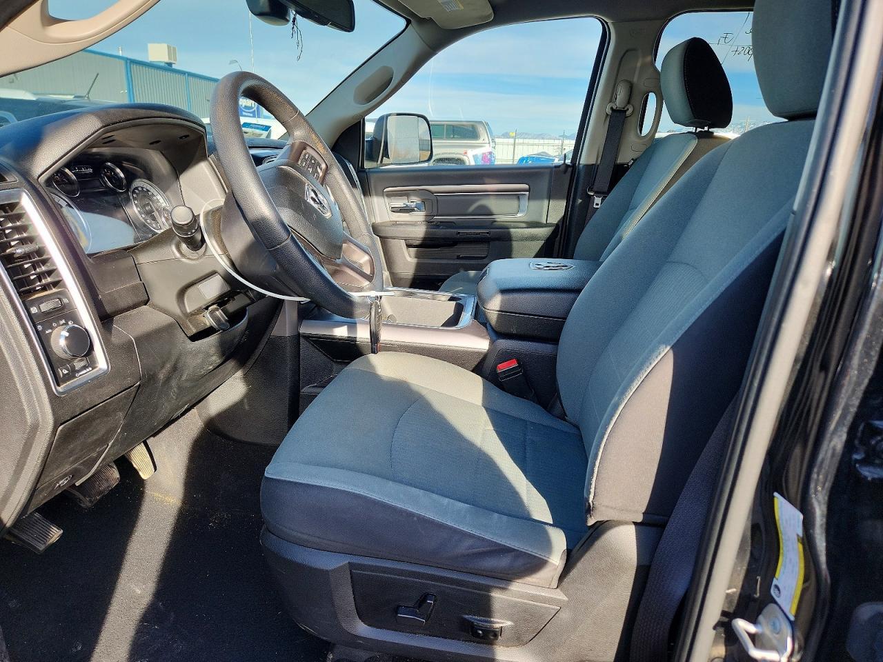 2022 Ram Trucks 1500 Classic SLT