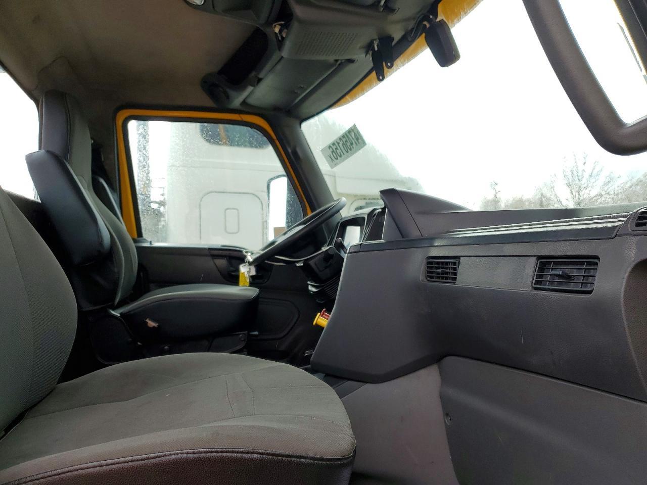 2019 International LT625 Semi Truck