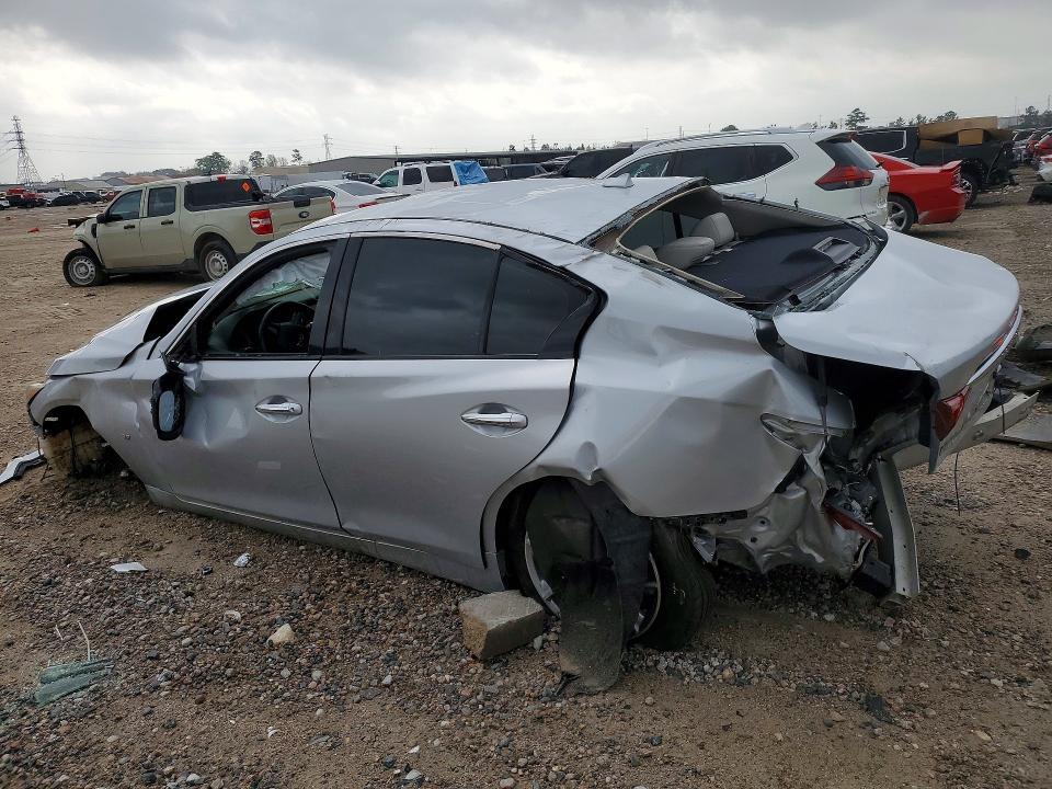 2015 Infiniti Q50 Base