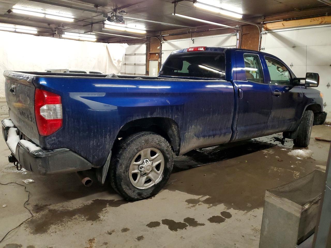 2015 Toyota Tundra SR