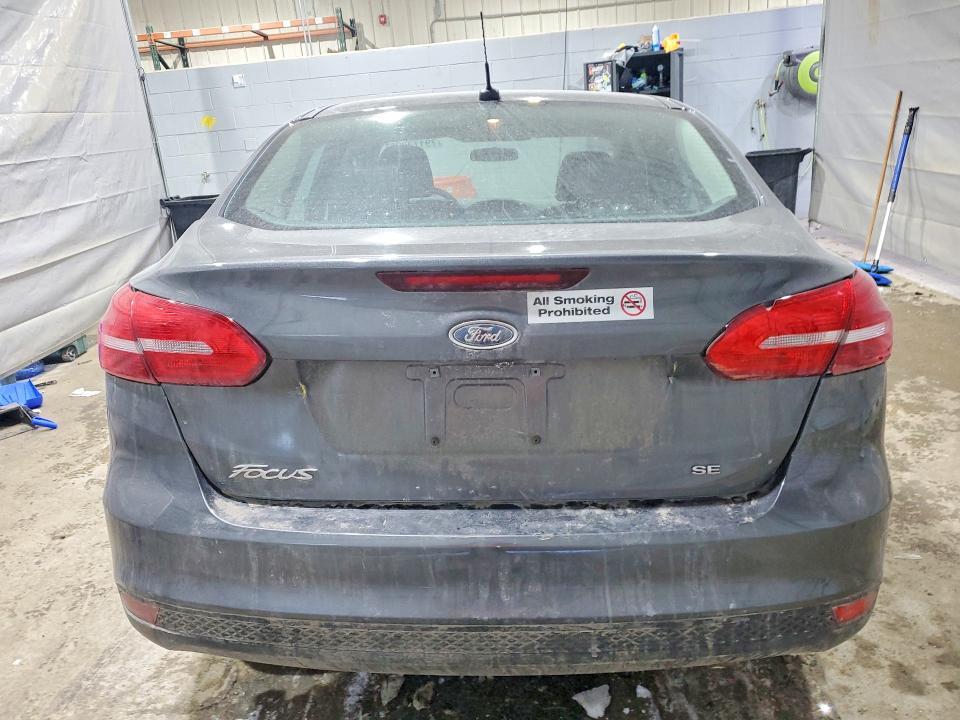 2015 Ford Focus se