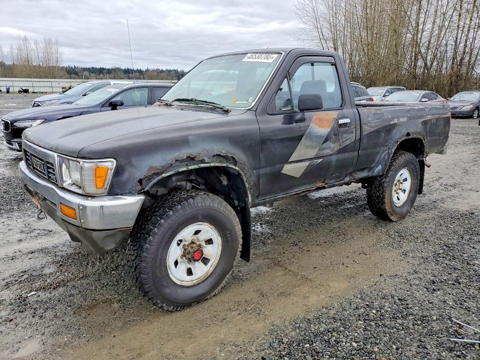 1989 Toyota Pickup Deluxe V6