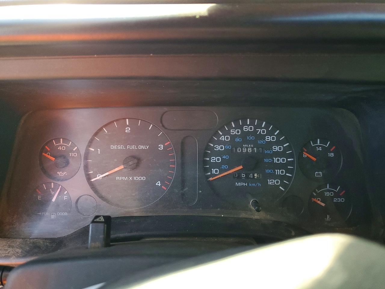 1996 Dodge RAM 2500 Flatbed Truck