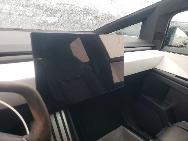 2024 Tesla Cybertruck