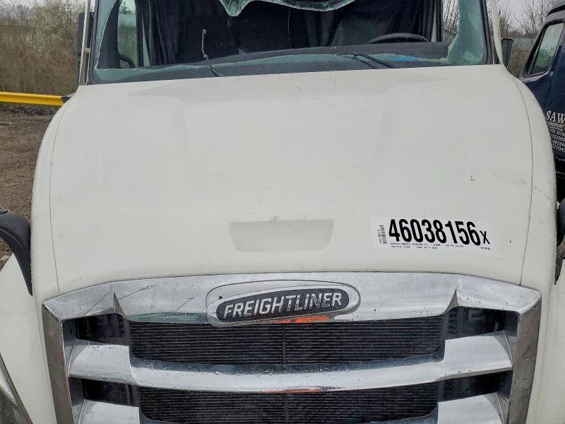 2021 Freightliner Cascadia 116 Semi Truck