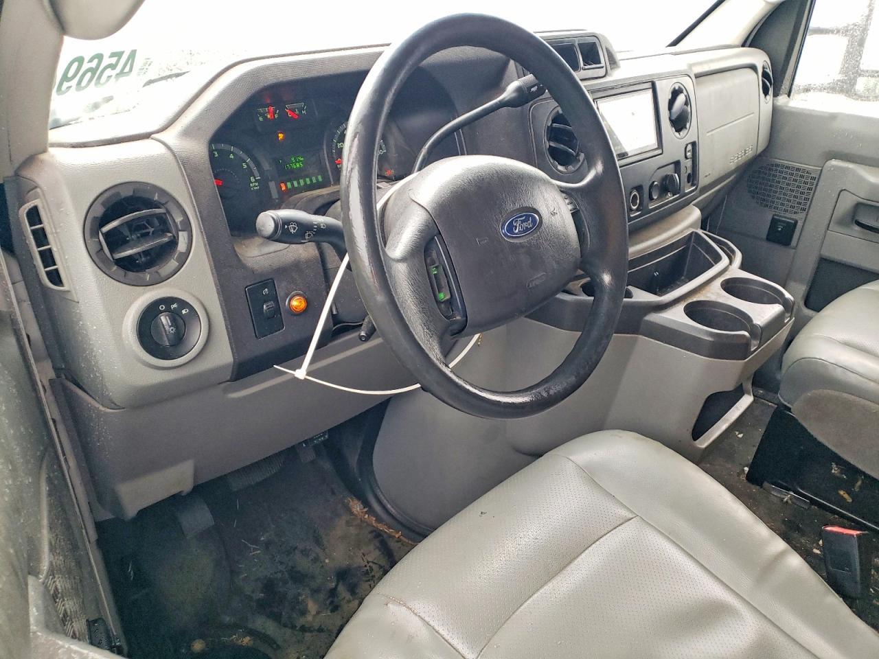 2012 Ford E350 BOX Truck