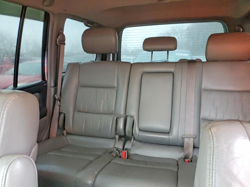 2004 Toyota Land Cruiser Base