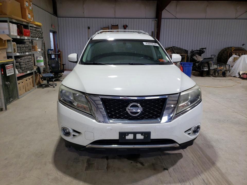 2015 Nissan Pathfinder s