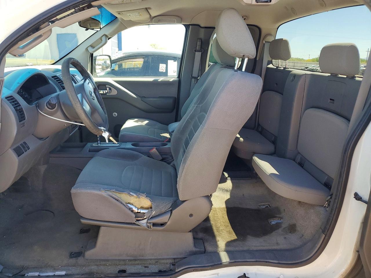 2013 Nissan Frontier S