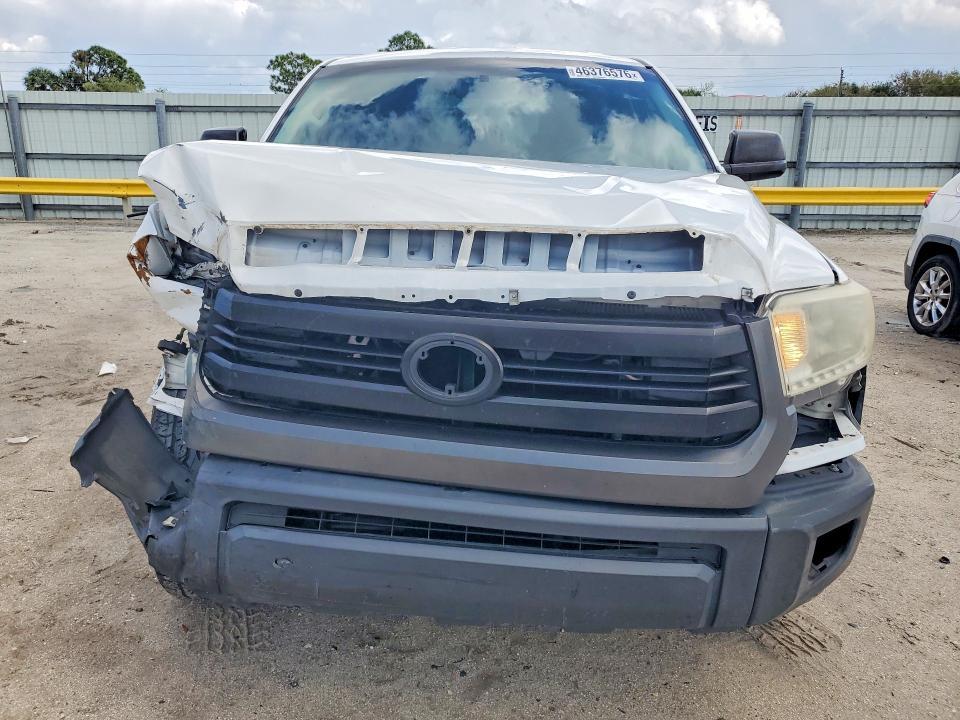 2017 Toyota Tundra SR