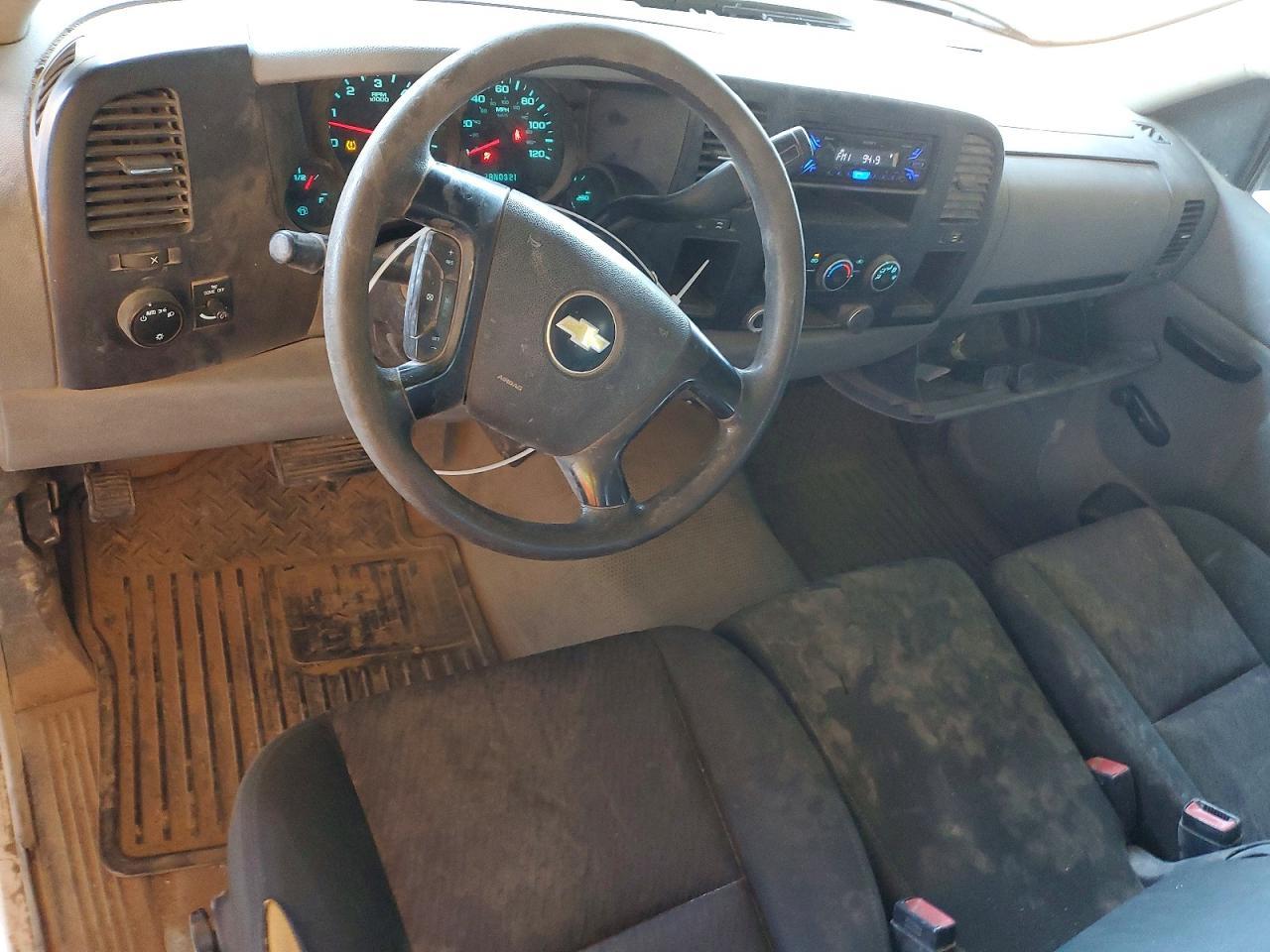 2013 Chevrolet Silverado C1500