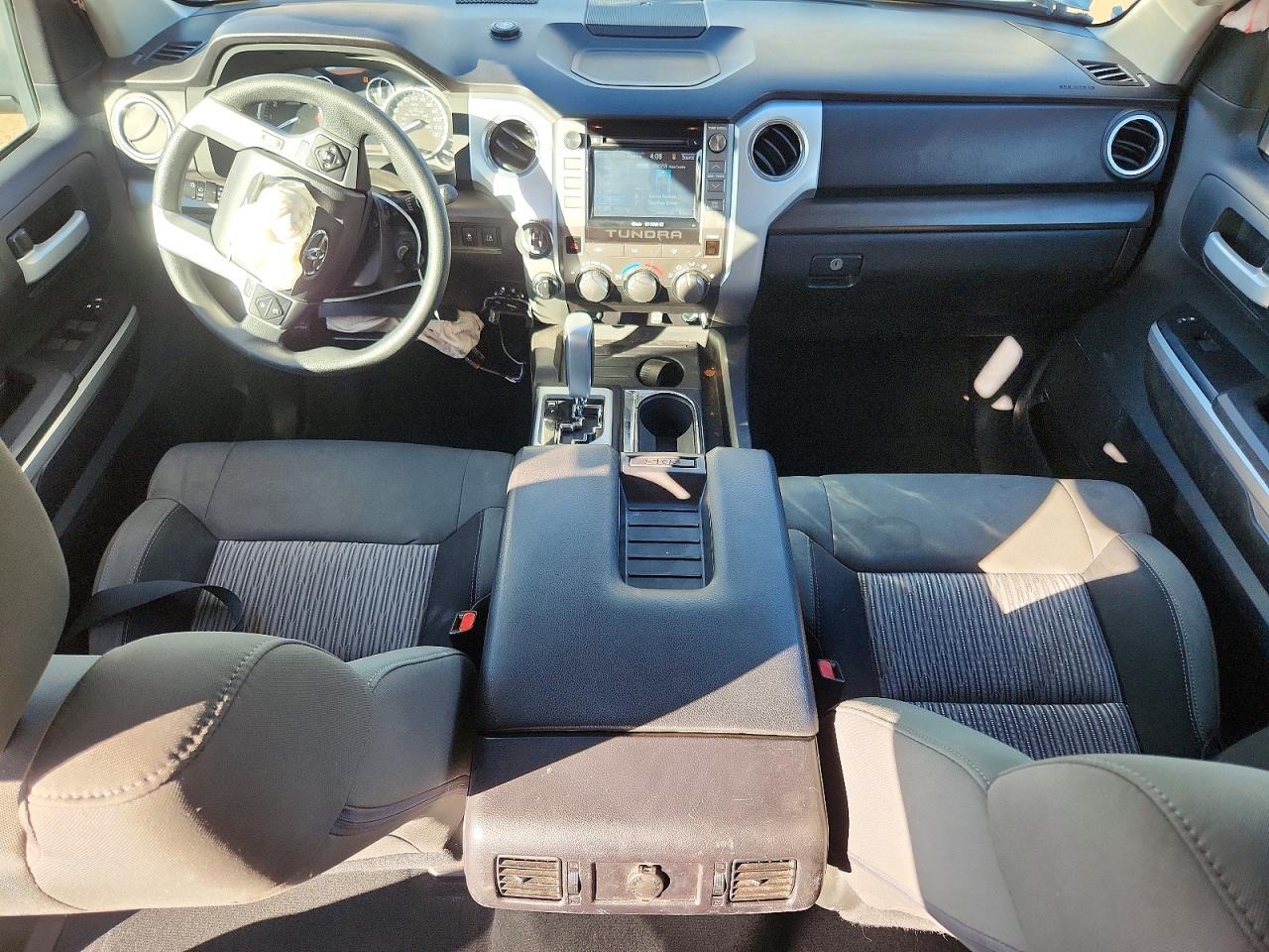 2015 Toyota Tundra SR5