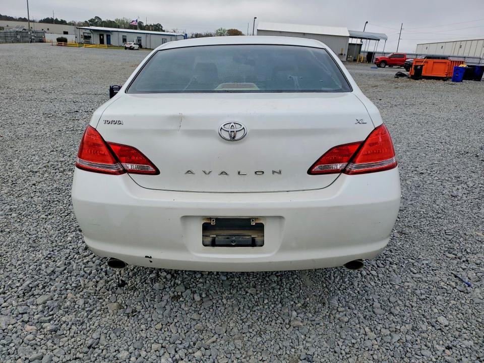 2007 Toyota Avalon xl