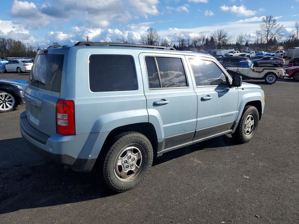 2013 Jeep Patriot Sport