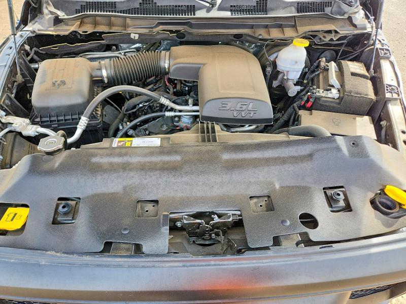 2024 Dodge RAM 1500 Classic SLT