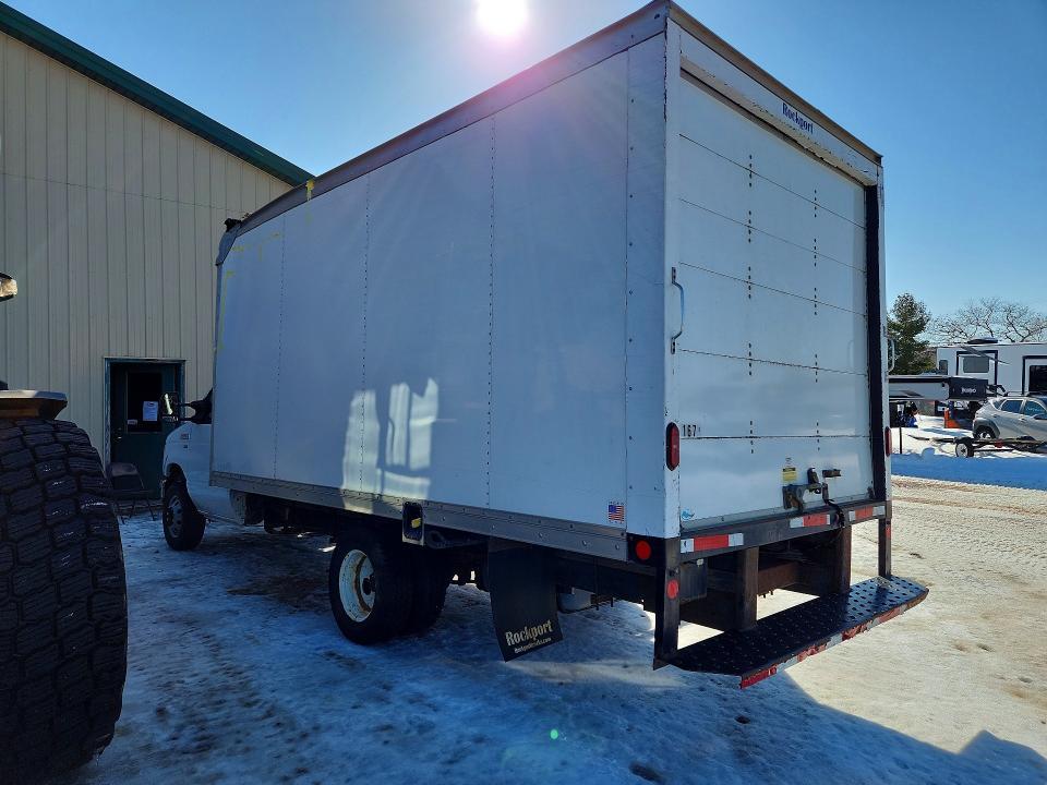 2019 Ford E350 BOX Truck