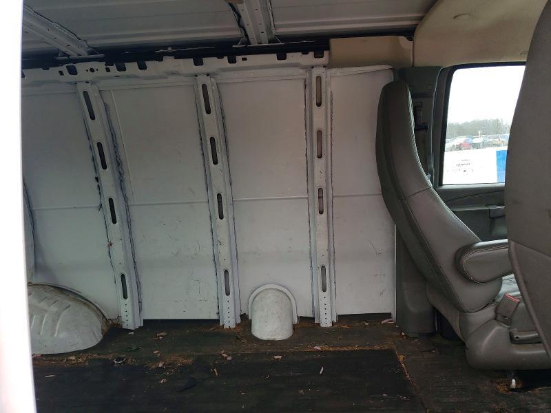 2018 Chevrolet Express 2500 Cargo Delivery van