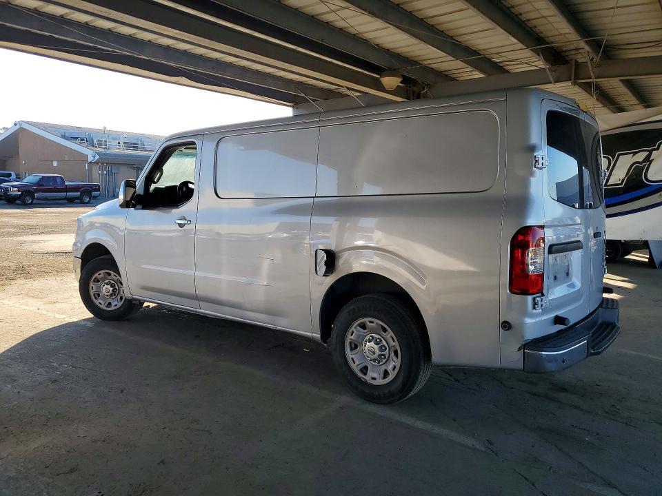 2011 Niss NV 1500 S