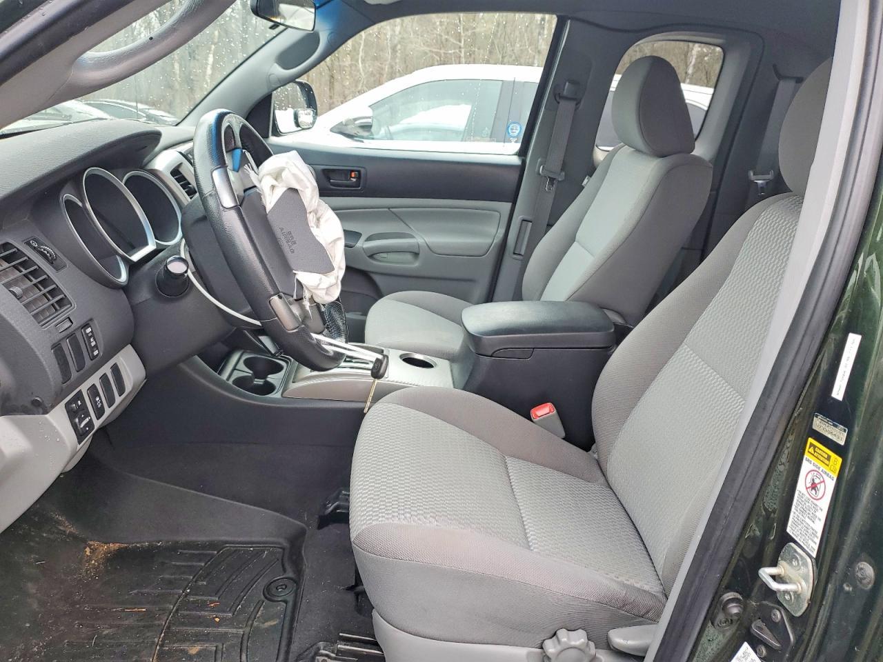 2013 Toyota Tacoma Base