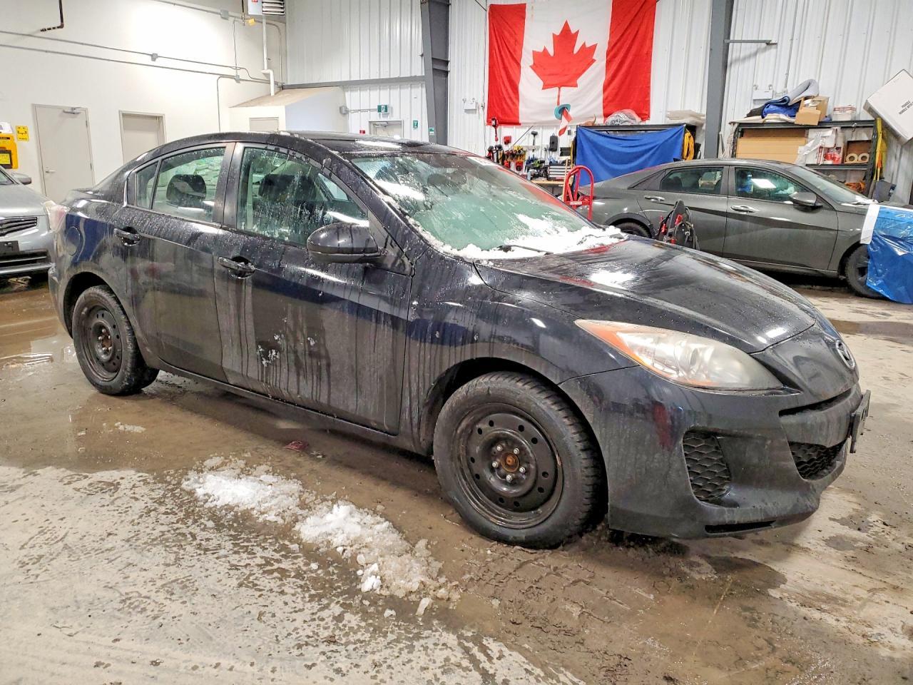 2013 Mazda 3 I