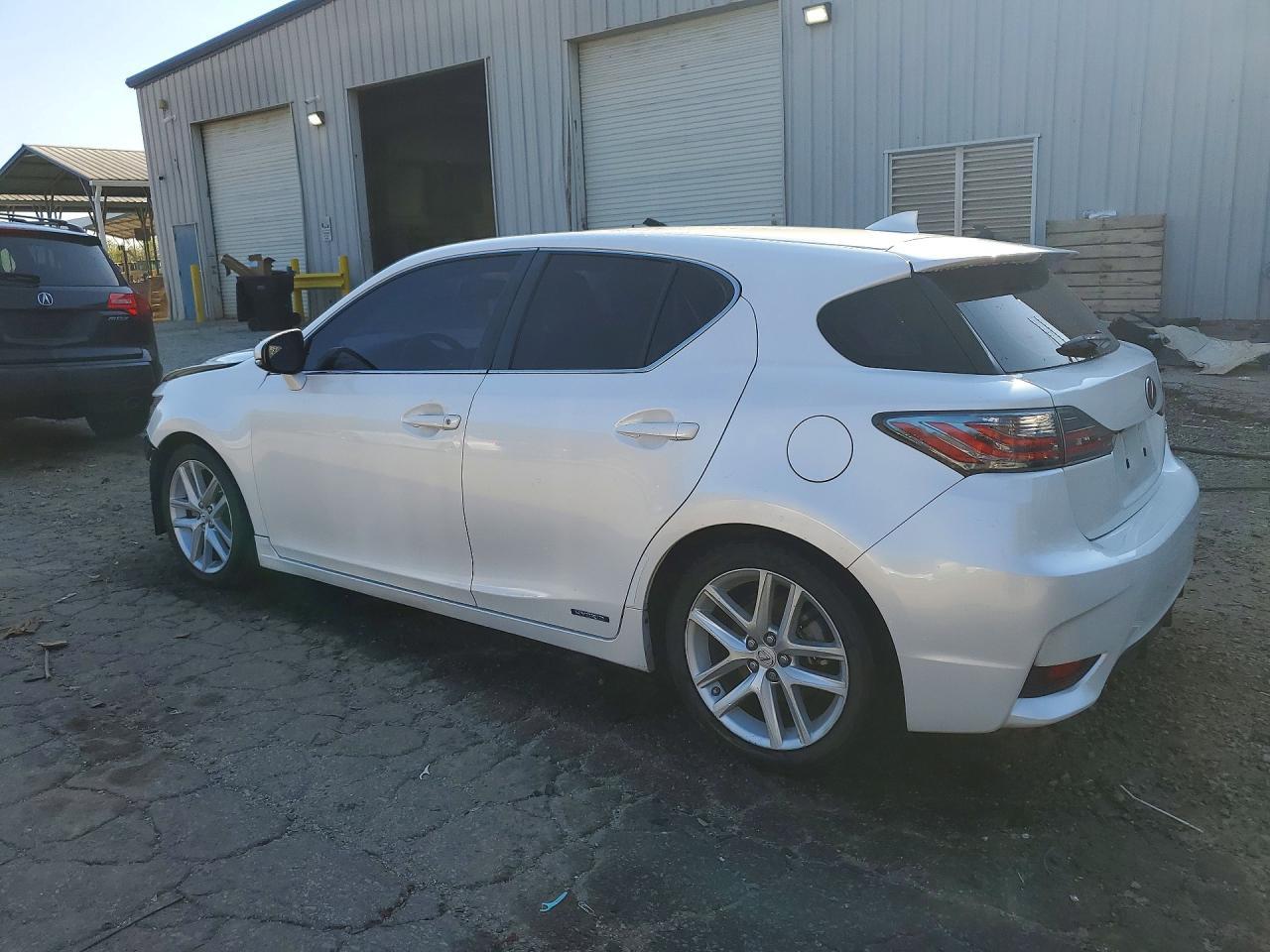 2015 Lexus Ct 200h Base