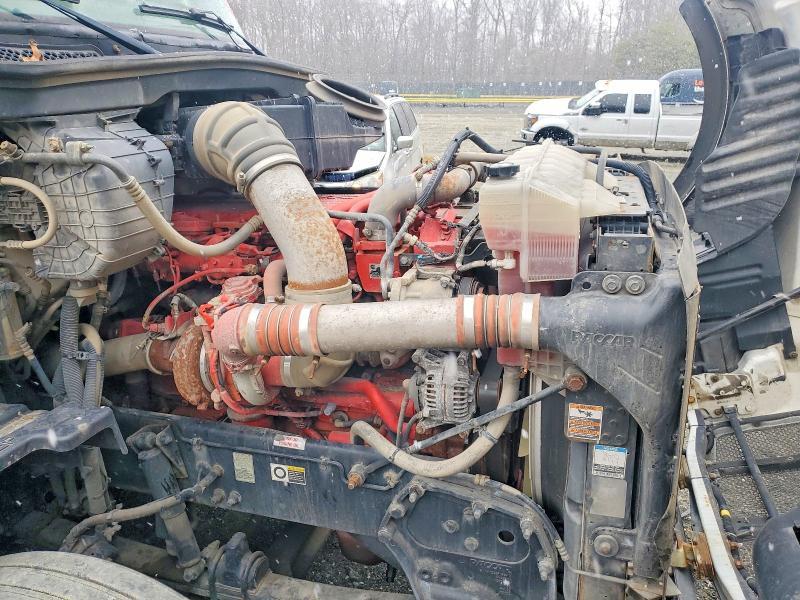 2017 Peterbilt 579