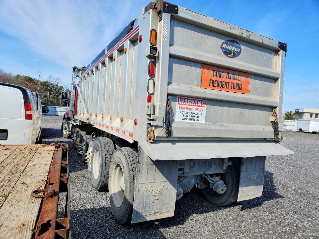 2022 Kenworth T880 Dump Truck