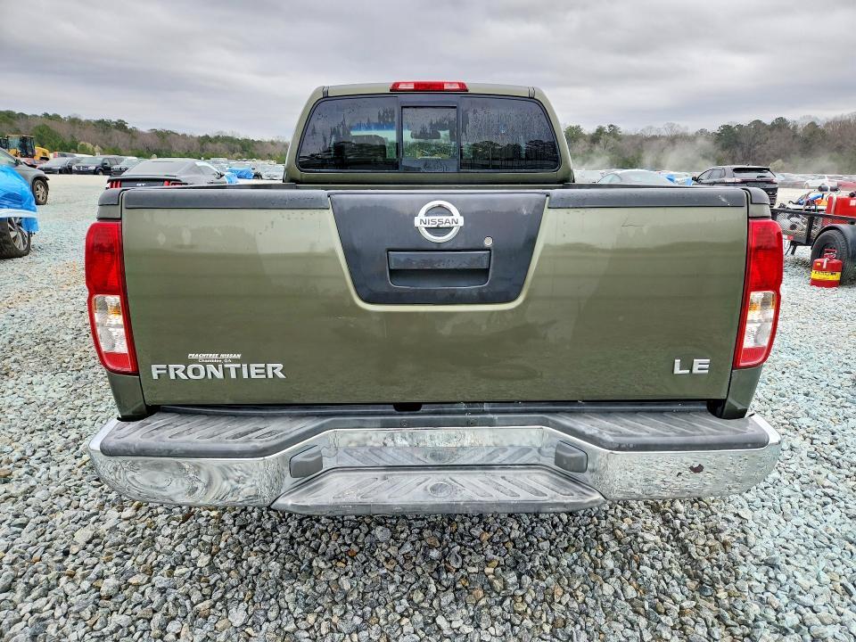 2005 Nissan Frontier SE