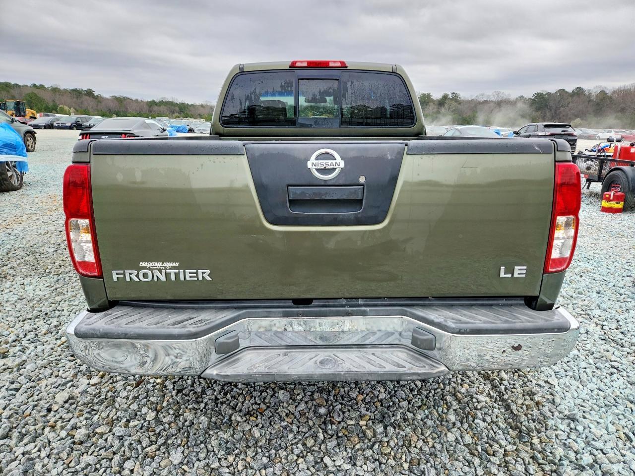 2005 Nissan Frontier SE