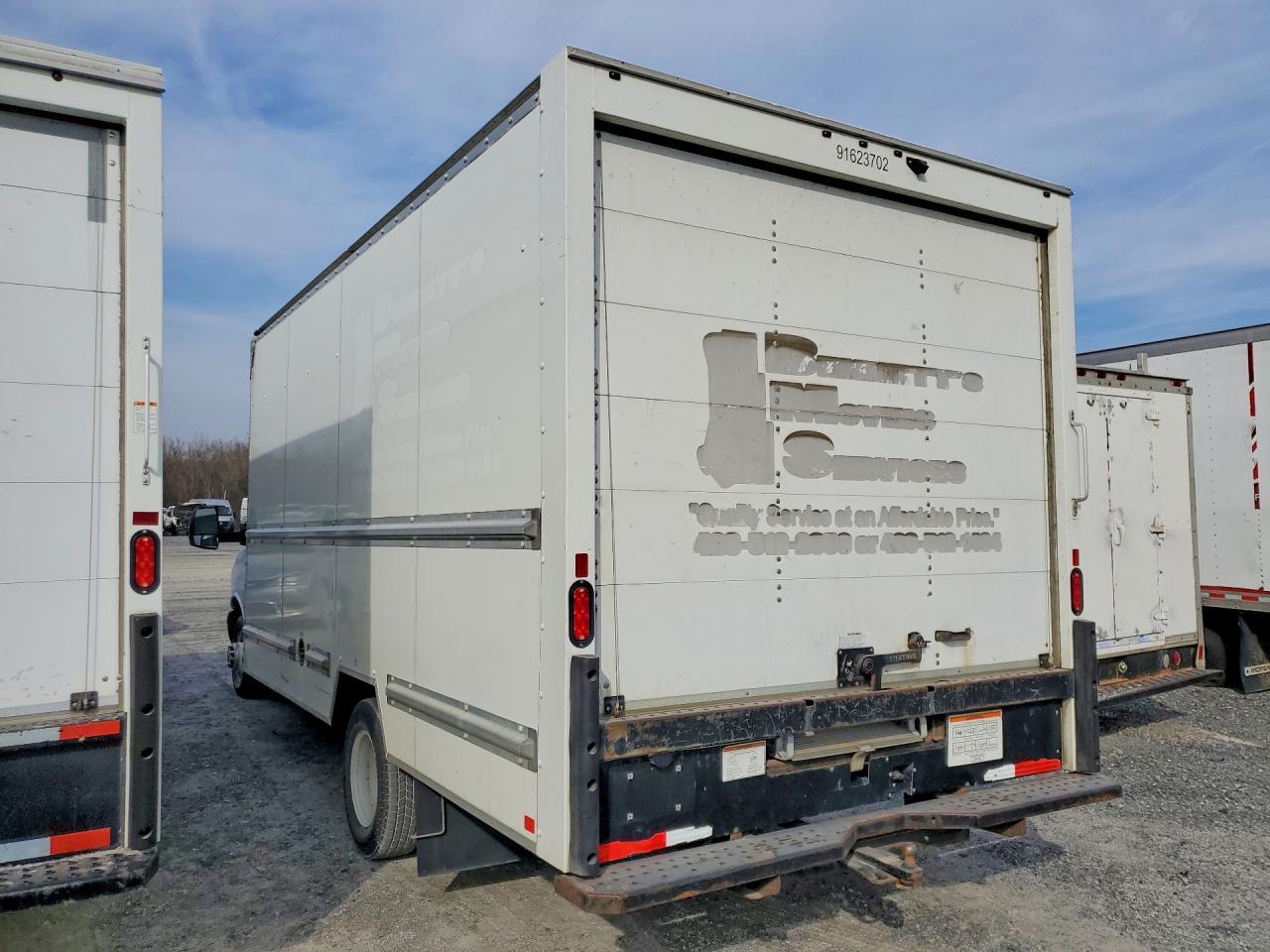 2021 GMC Savana BOX Truck