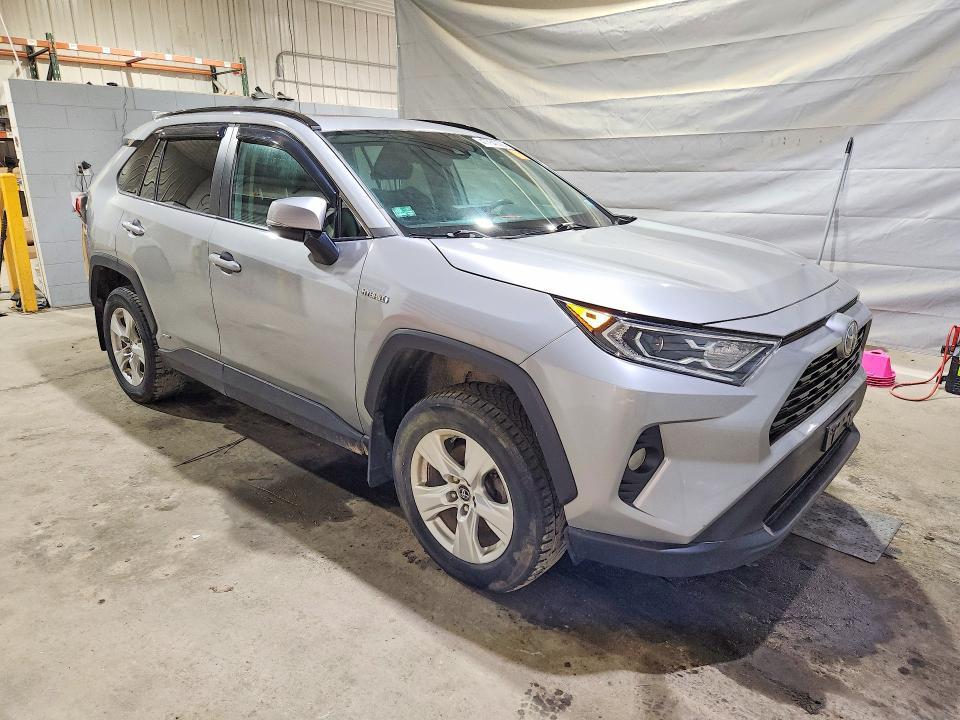 2020 Toyota Rav4 Hybrid xle