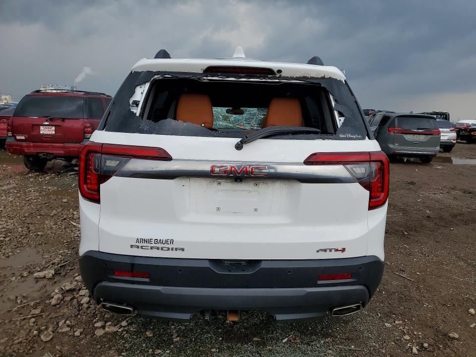 2020 GMC Acadia AT4