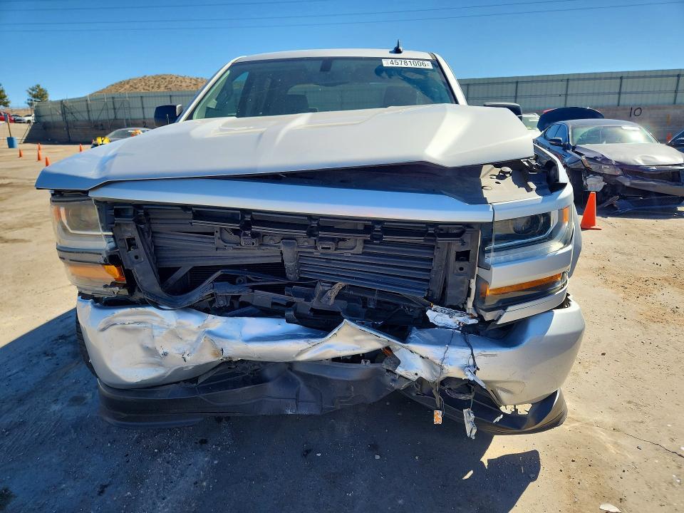 2018 Chevrolet Silverado C1500 Custom