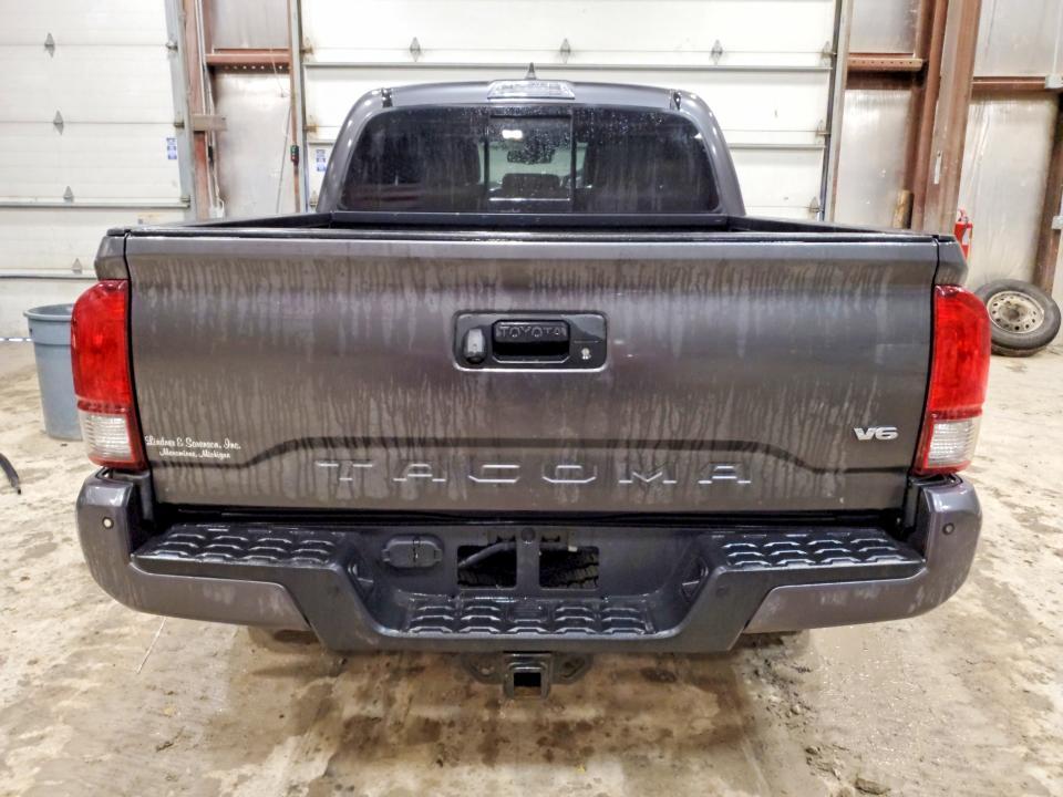 2018 Toyota Tacoma TRD OFF-Road