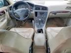 2004 Volvo S60