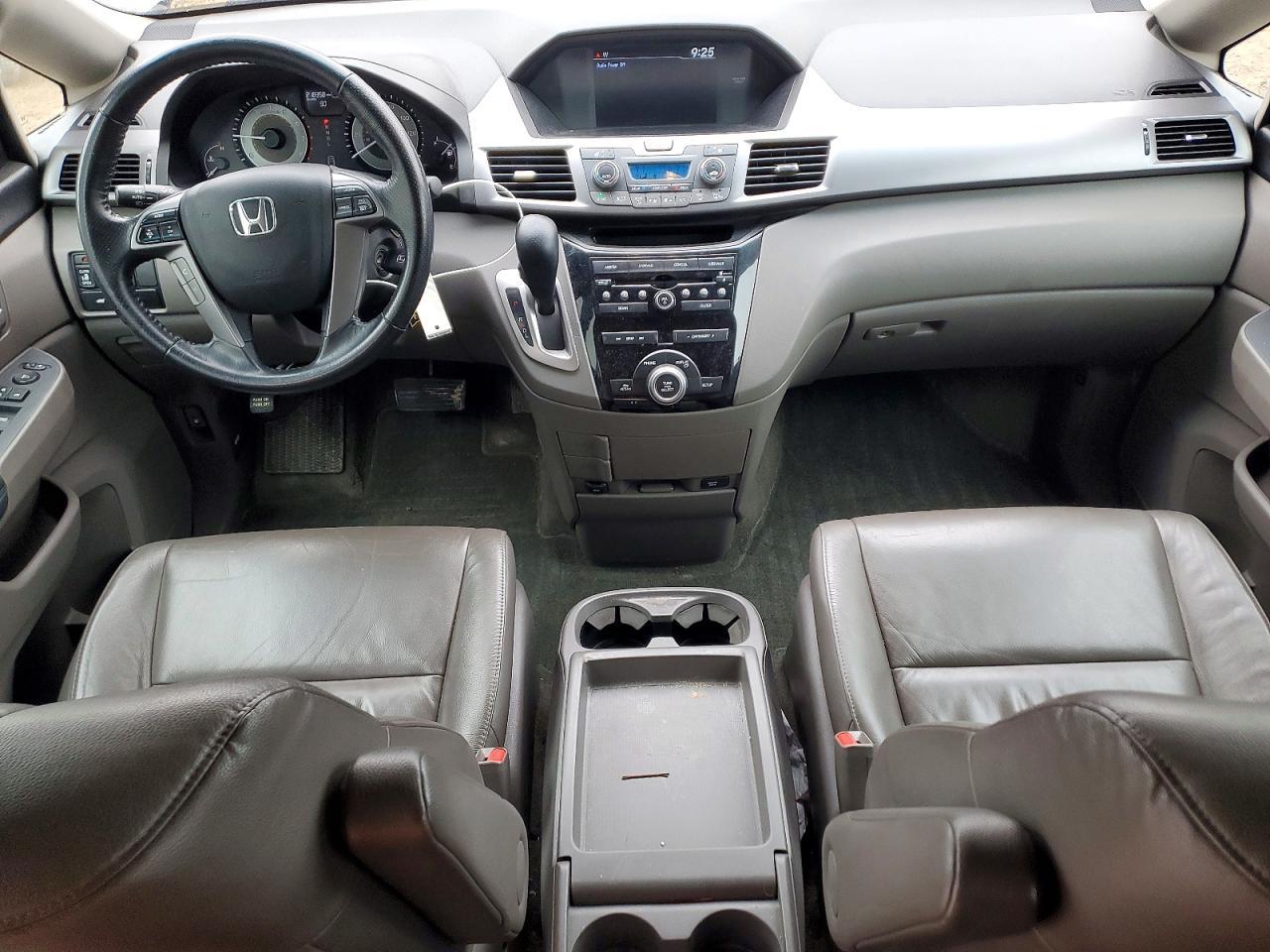 2012 Honda Odyssey exl