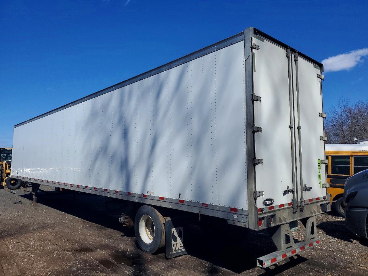 2019 Strick DRY Van Trailer