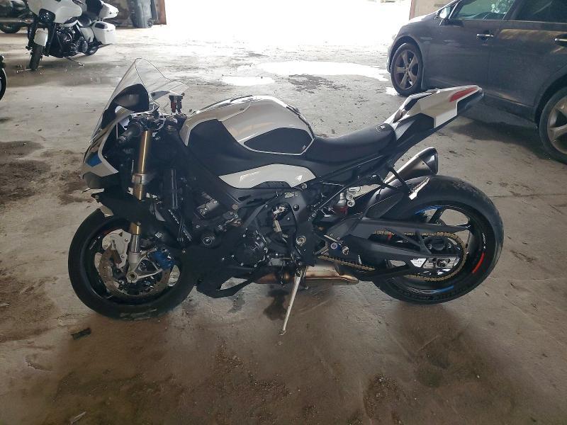 2024 BMW S 1000 RR