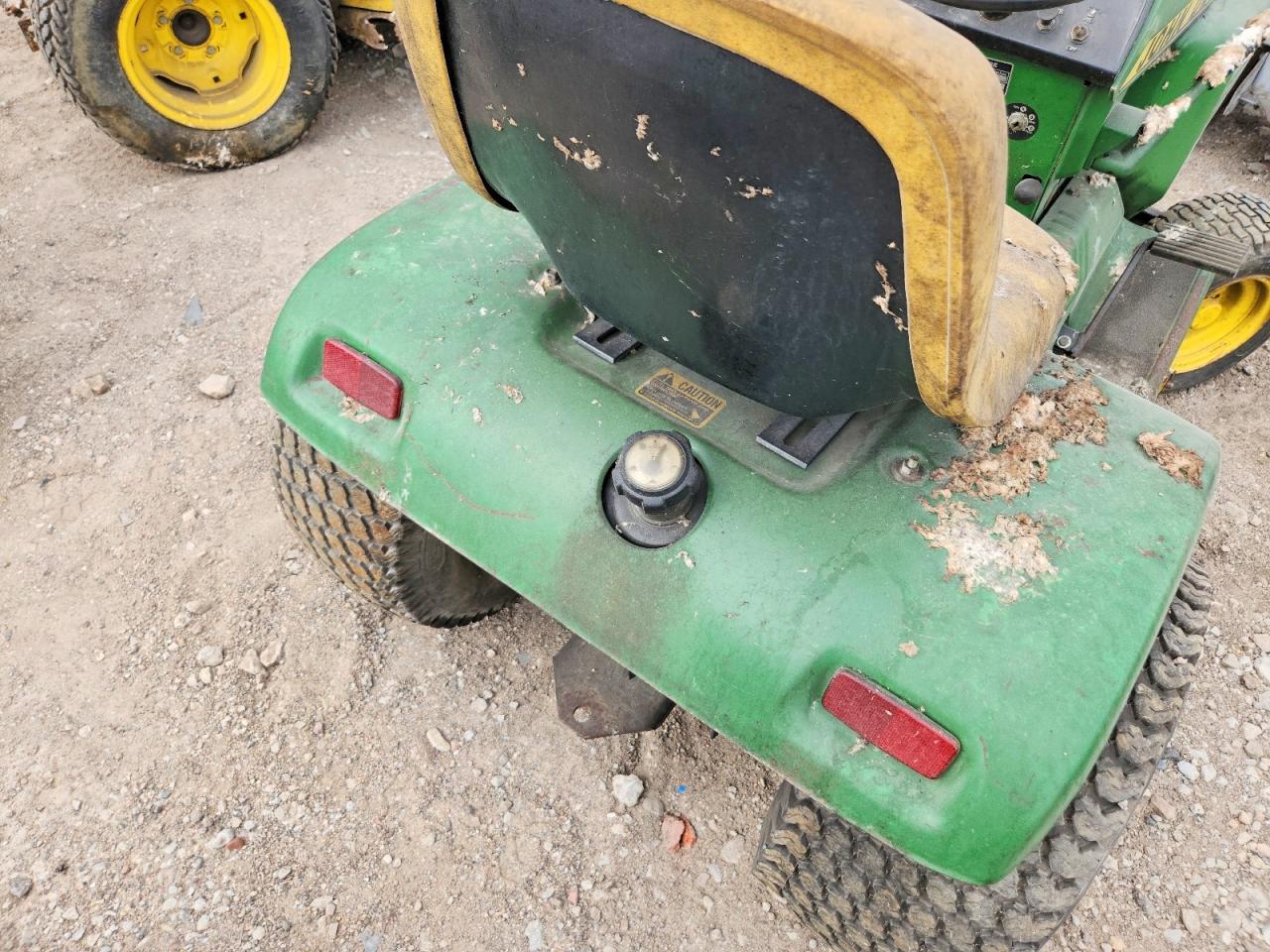 1972 John Deere 212 Lawn Mower