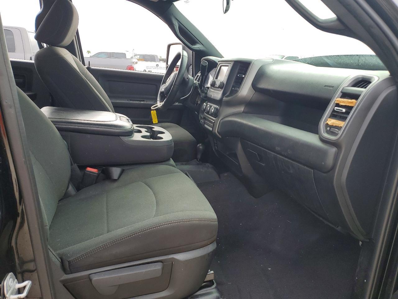 2023 Dodge RAM 3500 Truck Cab AND Chassis