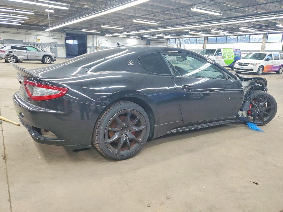 2013 Maserati Granturismo s
