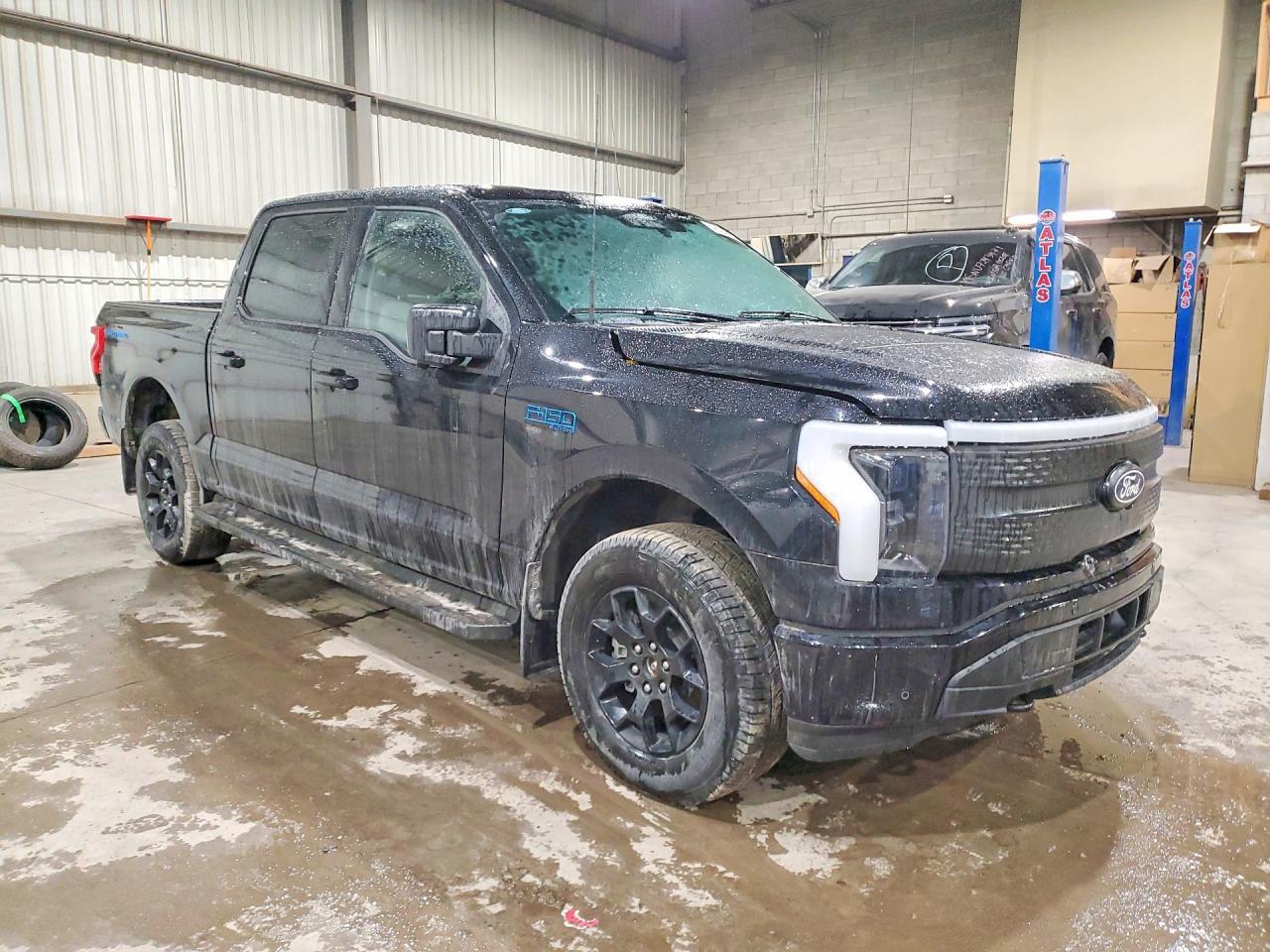 2025 Ford F150 Lightning XLT